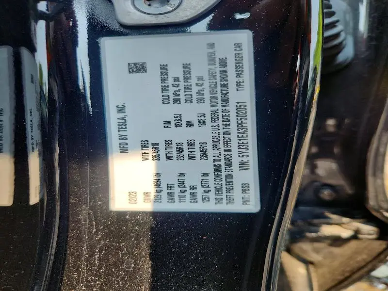 2023 TESLA MODEL 3   