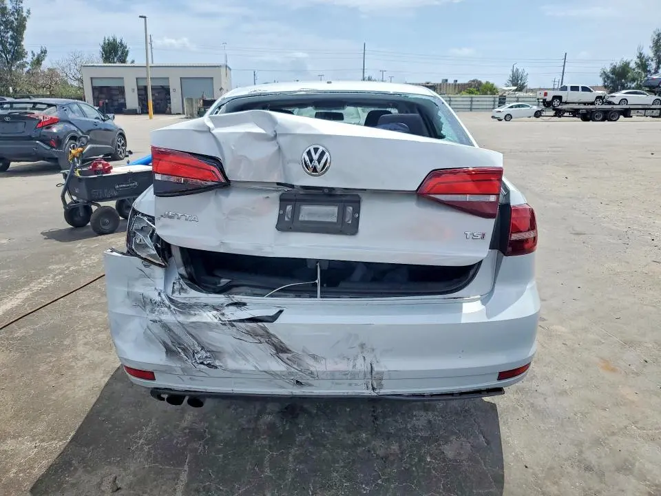 2018 VOLKSWAGEN JETTA S  