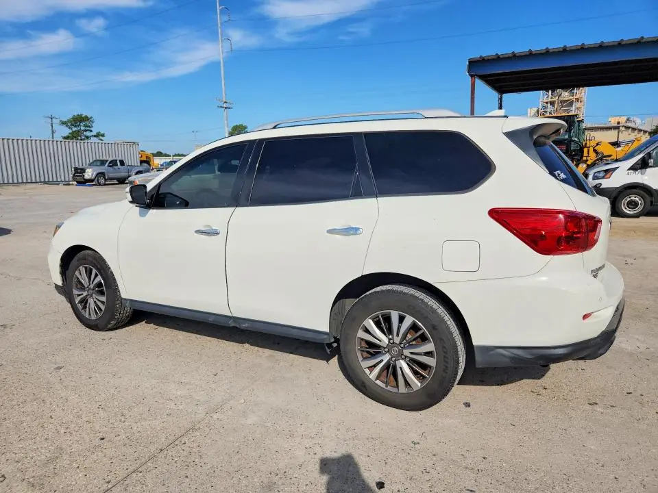 2019 NISSAN PATHFINDER SV  