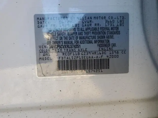 2024 NISSAN KICKS SV  