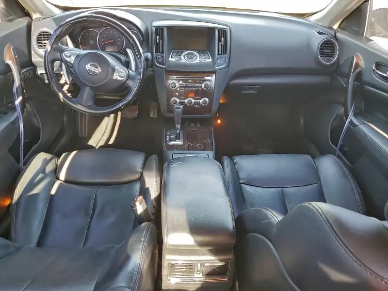 2011 NISSAN MAXIMA S  