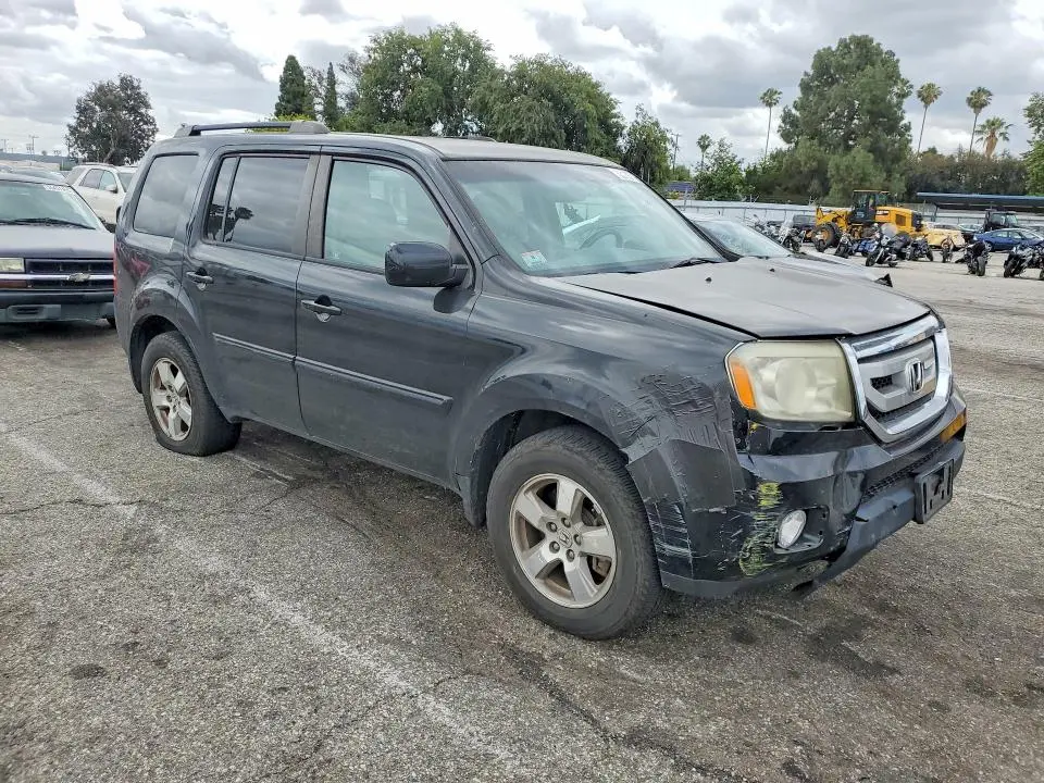 2011 HONDA PILOT EX  