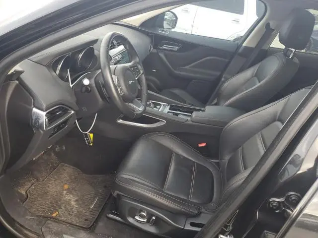 2019 JAGUAR F-PACE PRESTIGE  