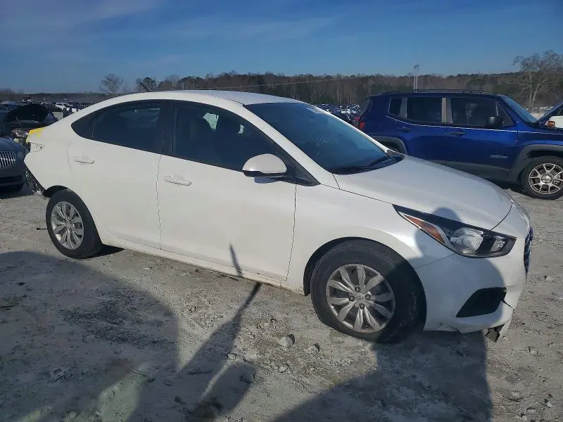 2022 HYUNDAI ACCENT SE  
