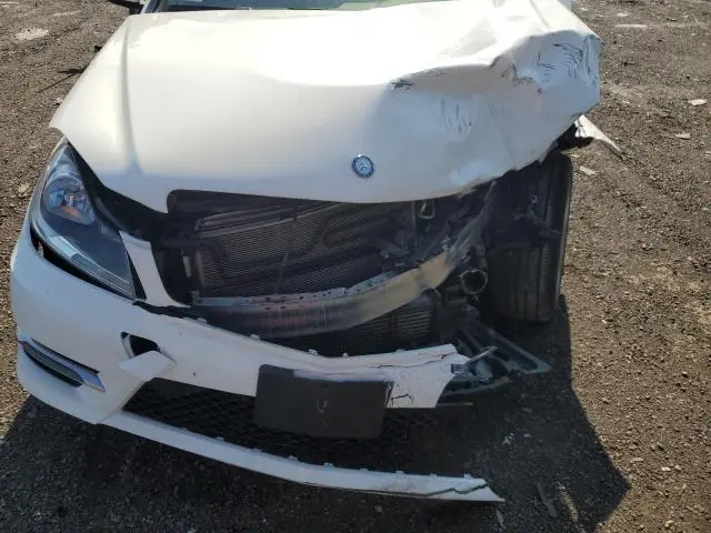 2015 MERCEDES-BENZ C 250  