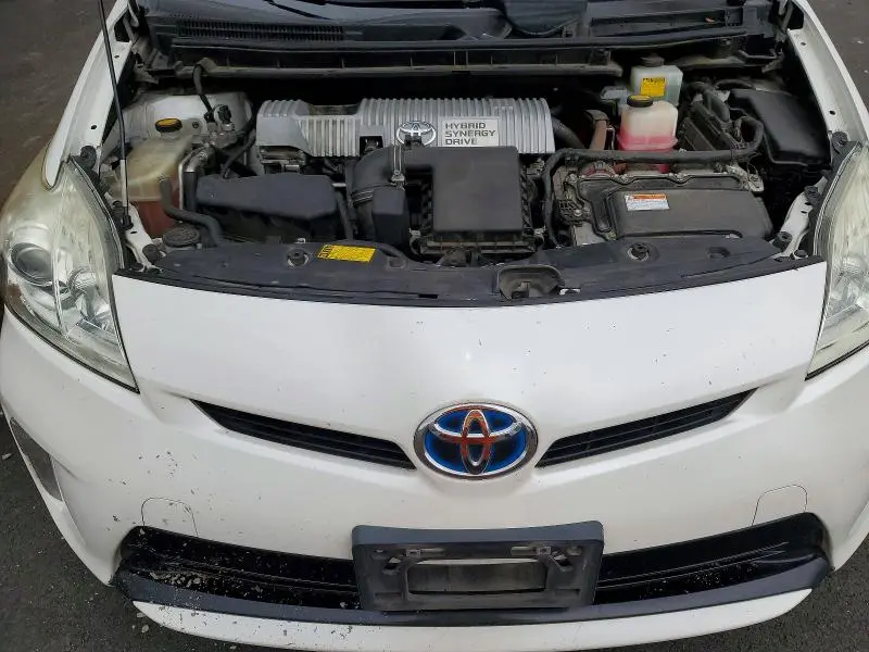 2013 TOYOTA PRIUS TWO  