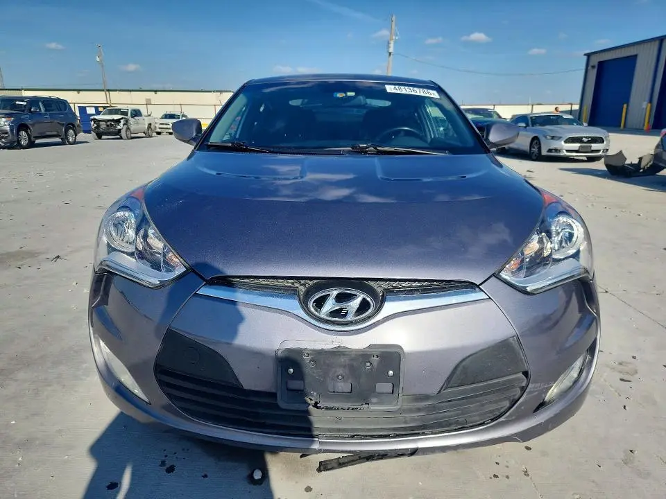 2017 HYUNDAI VELOSTER BASE  