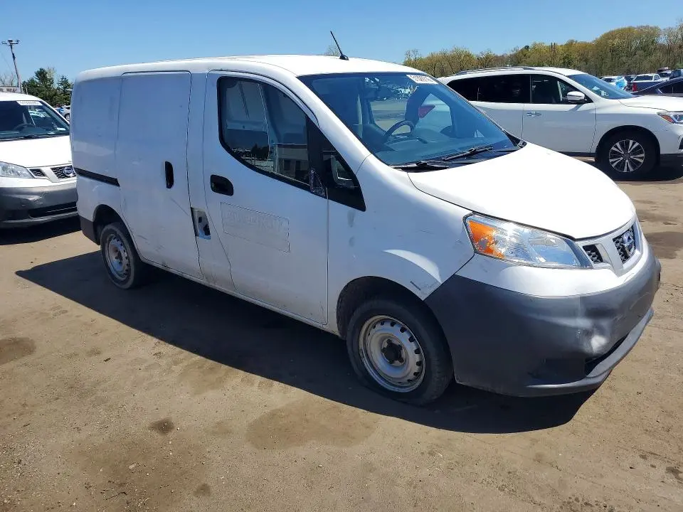 2015 NISSAN NV200 S  