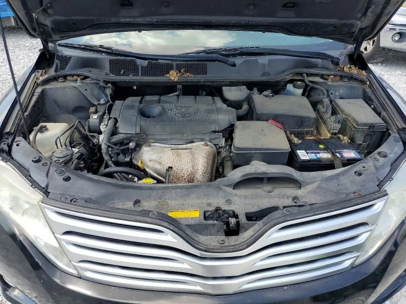 2012 TOYOTA VENZA LE  