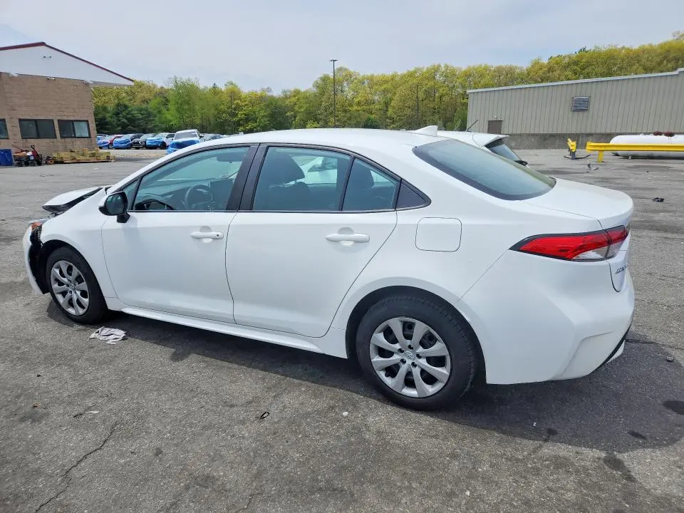 2021 TOYOTA COROLLA LE  