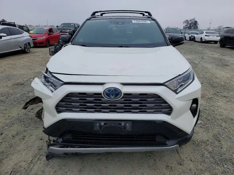 2021 TOYOTA RAV4 XSE  