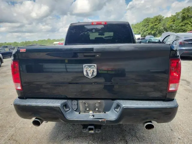 2014 RAM 1500 ST  