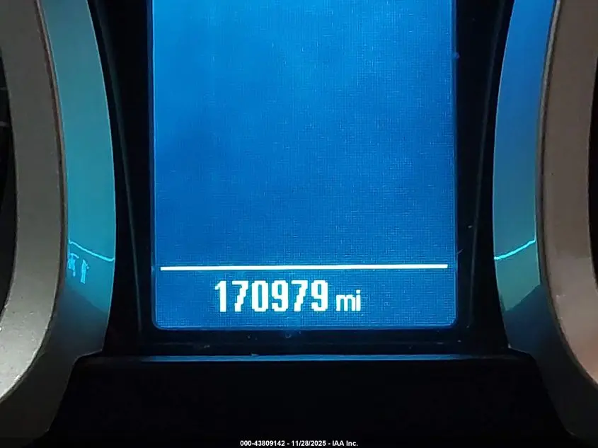 2017 CHEVROLET EQUINOX LT