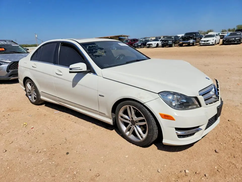 2012 MERCEDES-BENZ C 250  