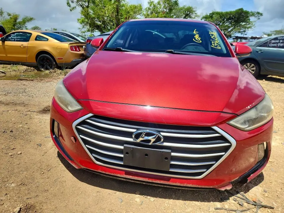 2017 HYUNDAI ELANTRA SE  