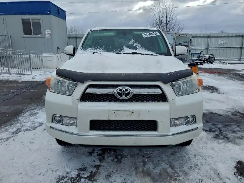 2011 TOYOTA 4RUNNER SR5  