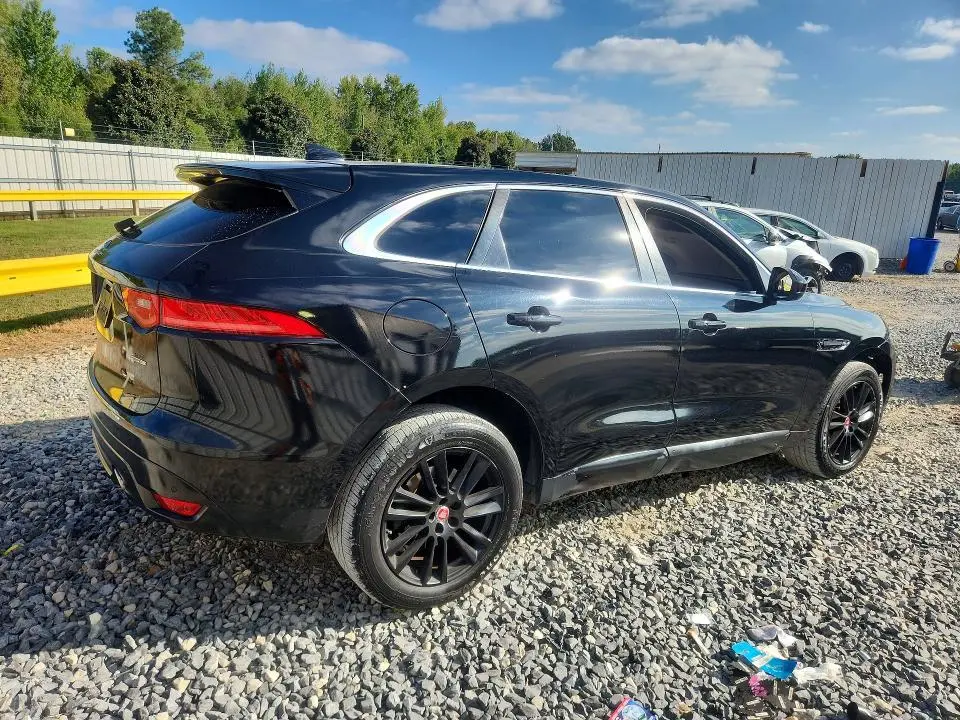 2019 JAGUAR F-PACE PRESTIGE  