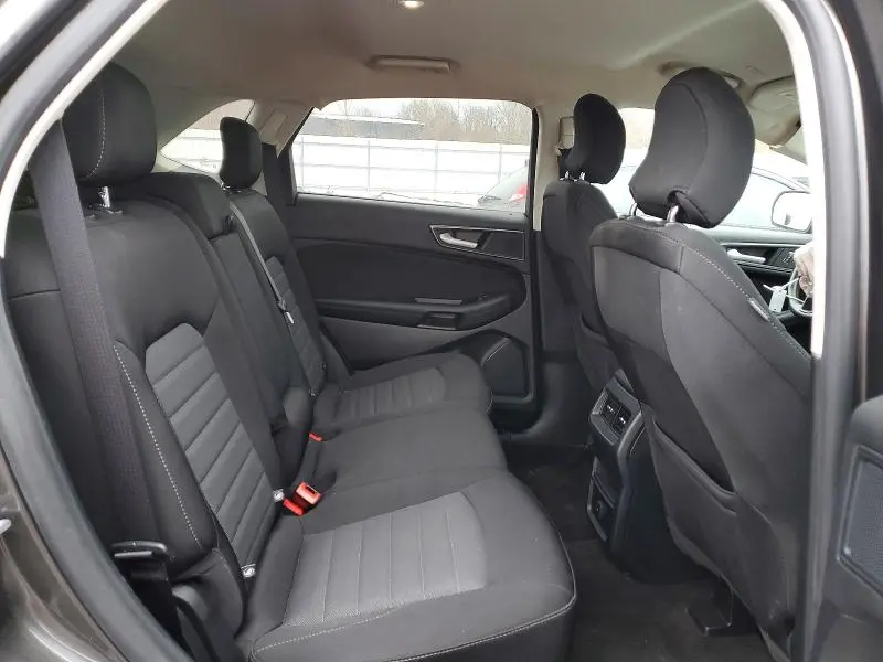 2019 FORD EDGE SE  