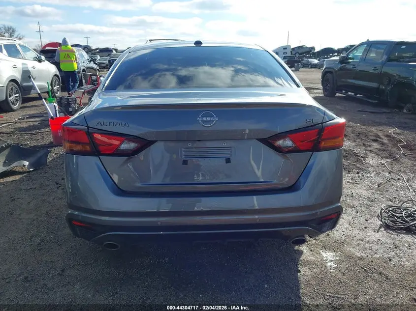 2025 NISSAN ALTIMA SL FWD