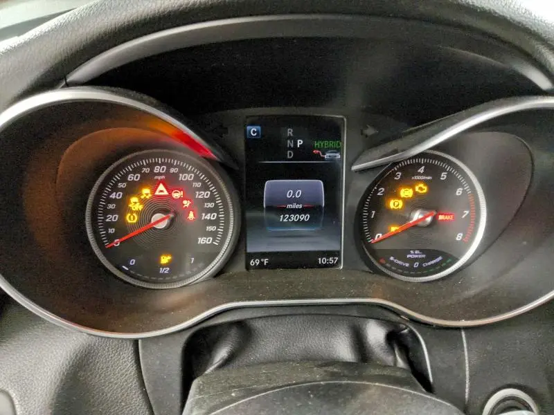 2016 MERCEDES-BENZ C350 *** REPO ***