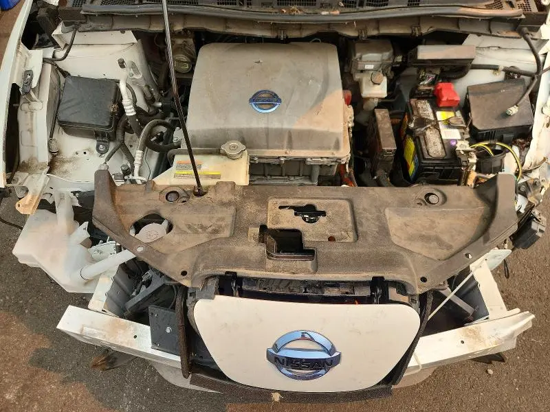 2013 NISSAN LEAF S  