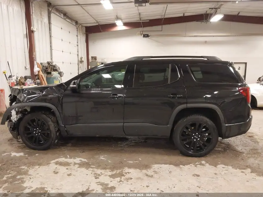 2023 GMC ACADIA FWD SLT