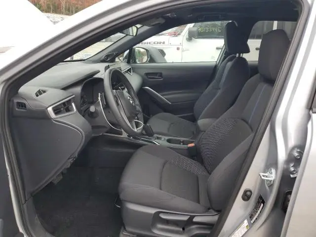 2024 TOYOTA COROLLA CROSS SE  