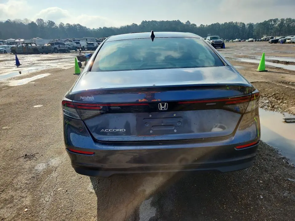 2024 HONDA ACCORD EX  