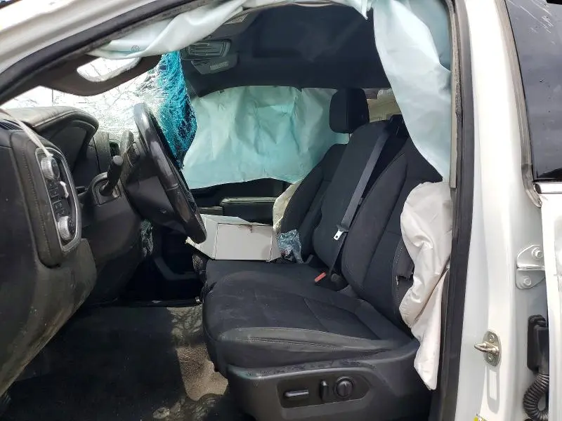2021 GMC SIERRA K2500 SLE  