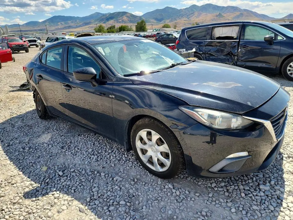 2016 MAZDA 3 SPORT  