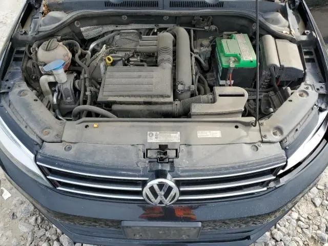 2016 VOLKSWAGEN JETTA SE  