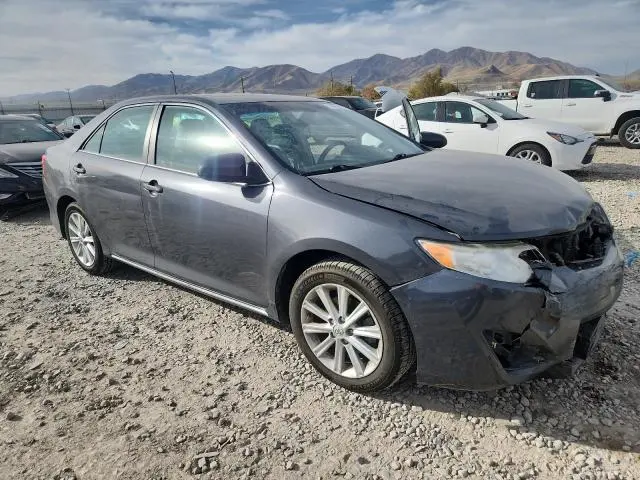 2012 TOYOTA CAMRY SE  