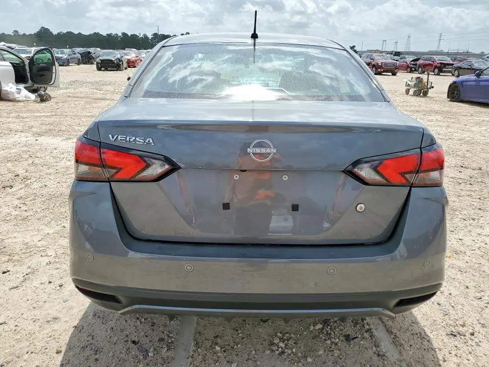 2025 NISSAN VERSA S  