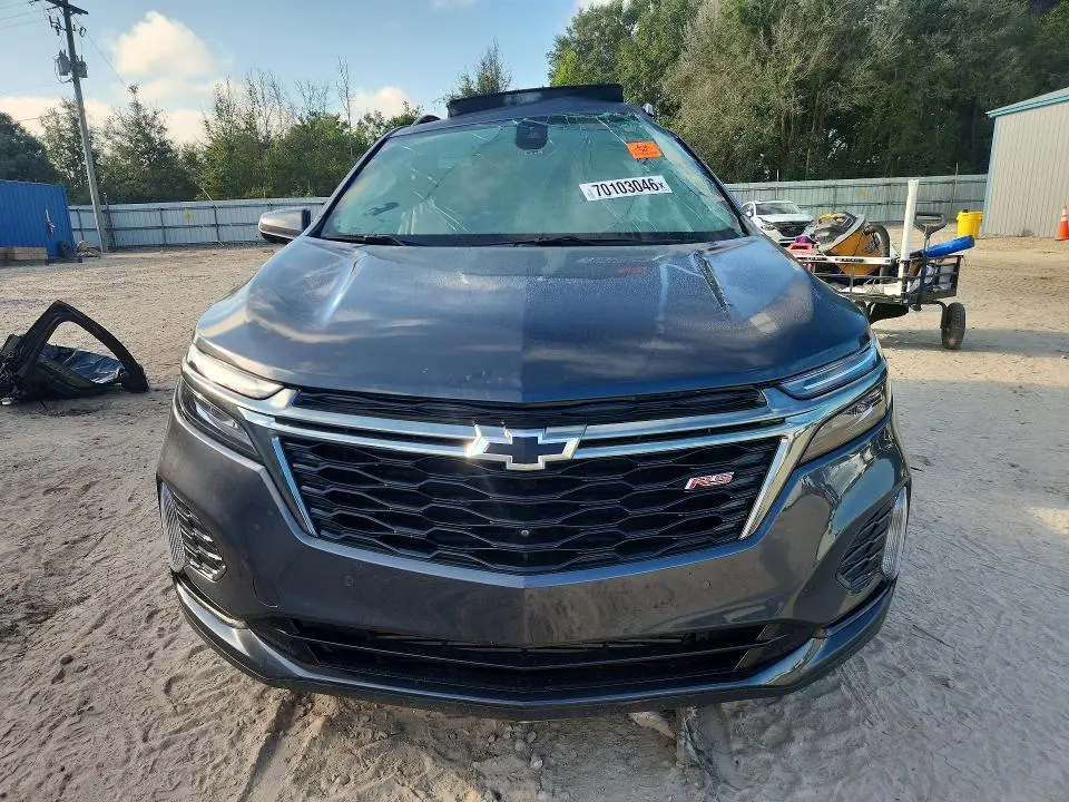2022 CHEVROLET EQUINOX RS  