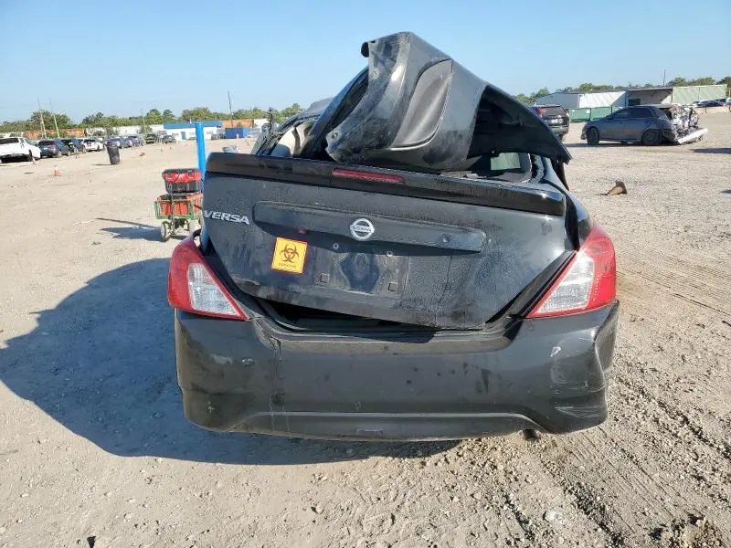 2019 NISSAN VERSA S  