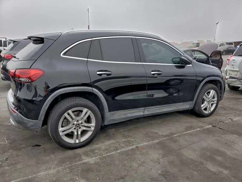 2021 MERCEDES-BENZ GLA 250  