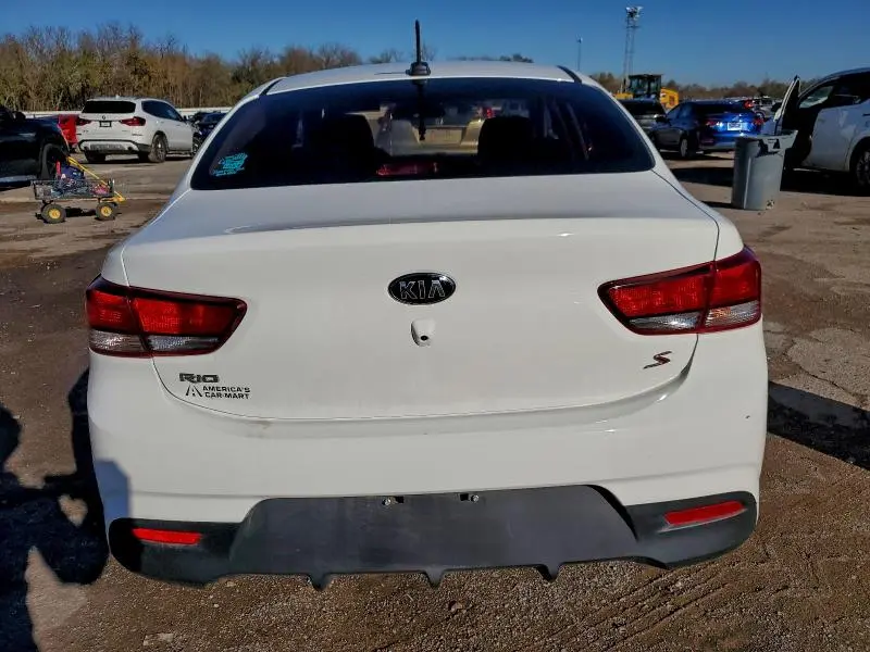 2018 KIA RIO LX  