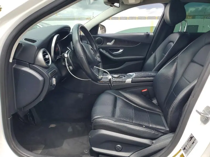 2017 MERCEDES-BENZ C 300  
