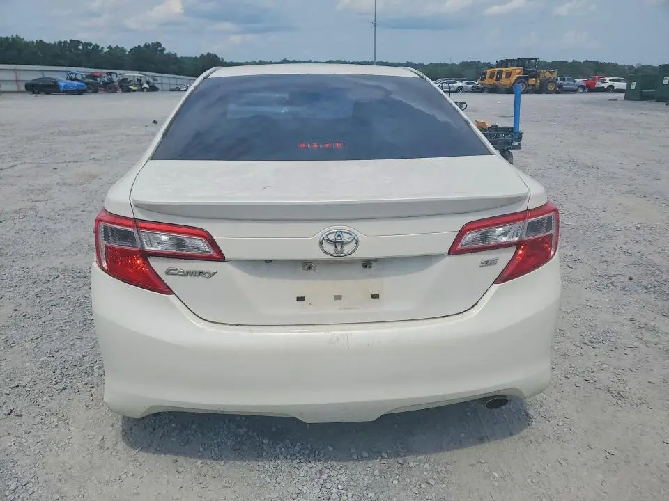 2014 TOYOTA CAMRY SE SPORT  
