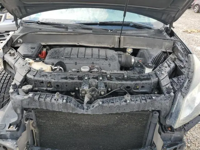 2014 CHEVROLET TRAVERSE LS  