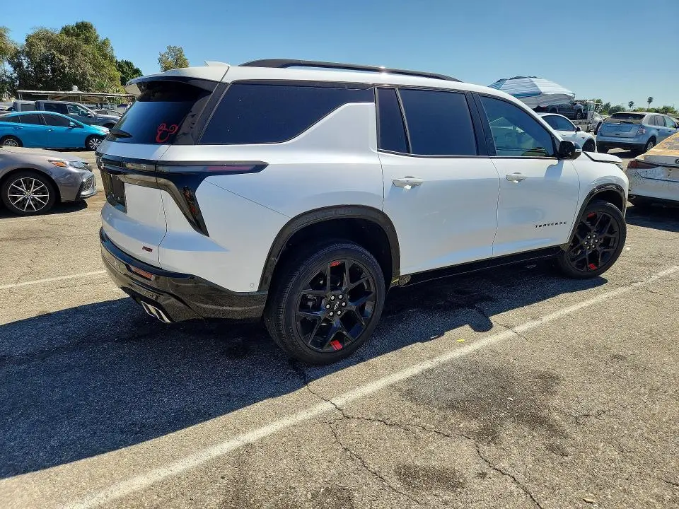 2024 CHEVROLET TRAVERSE RS  