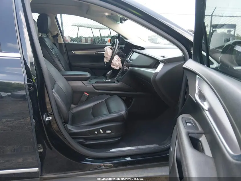 2018 CADILLAC XT5 LUXURY