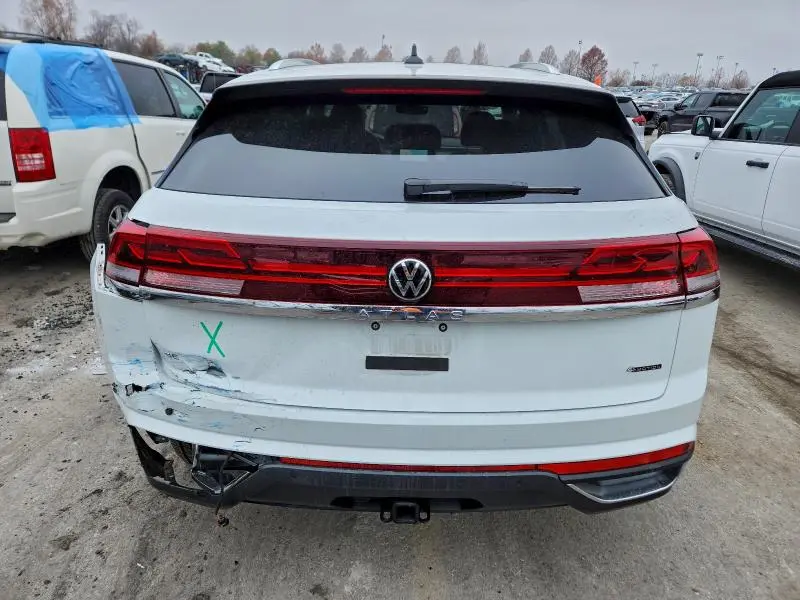 2024 VOLKSWAGEN ATLAS CROSS SPORT SE  