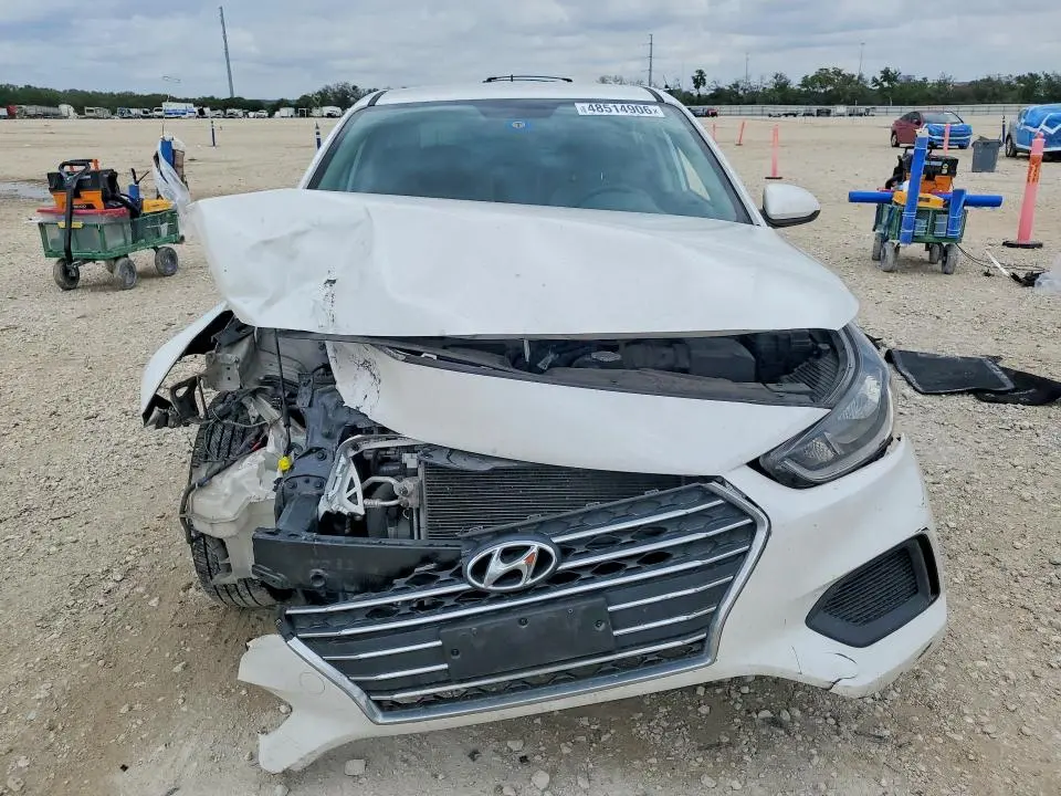 2022 HYUNDAI ACCENT SE  