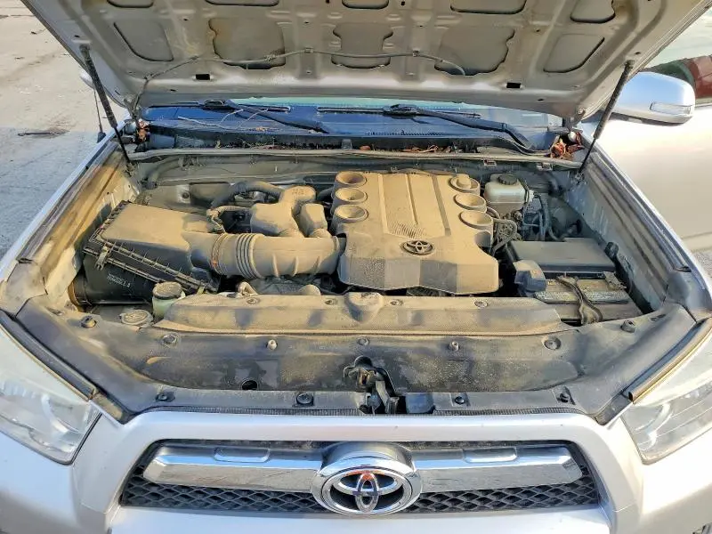 2012 TOYOTA 4RUNNER SR5  