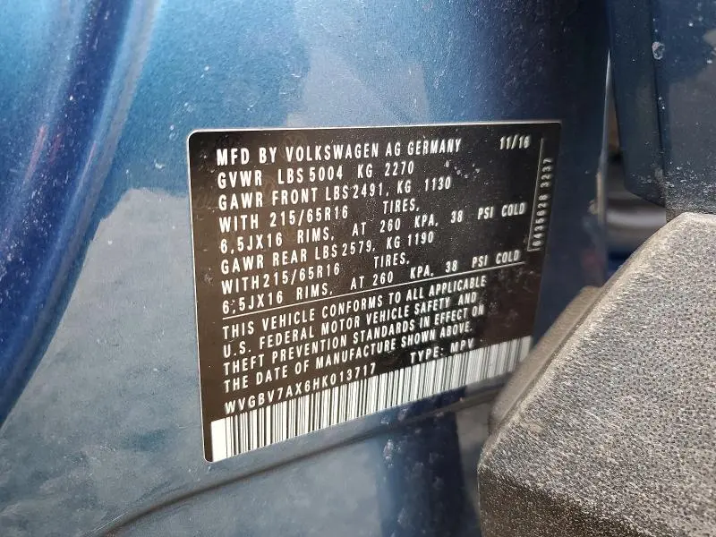 2017 VOLKSWAGEN TIGUAN S  