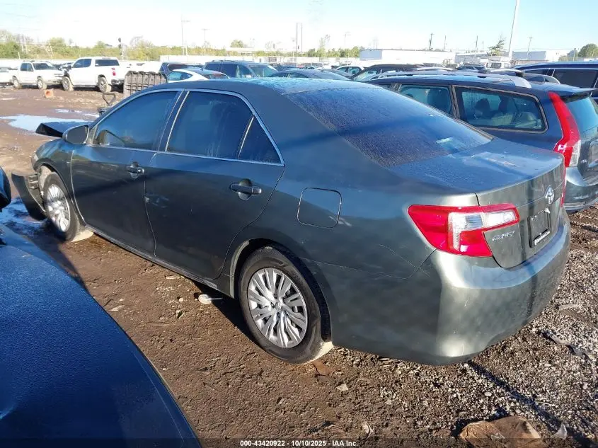 2012 TOYOTA CAMRY LE