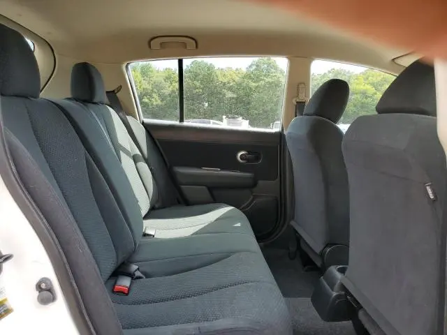 2012 NISSAN VERSA S  