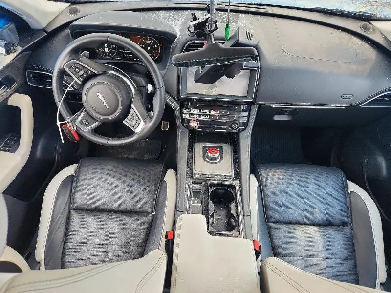 2019 JAGUAR F-PACE S  