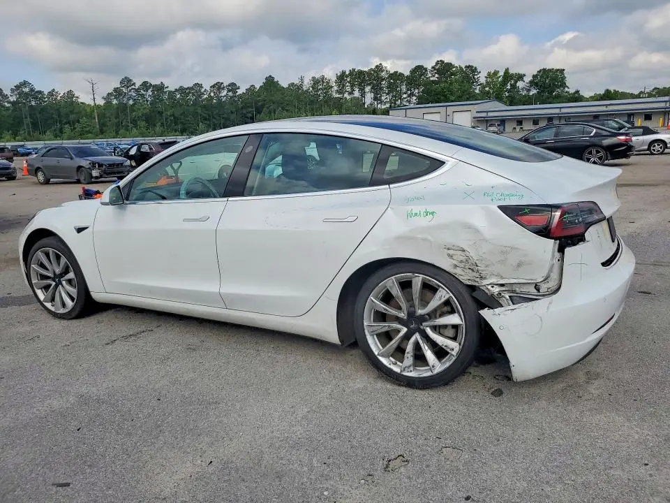 2019 TESLA MODEL 3   